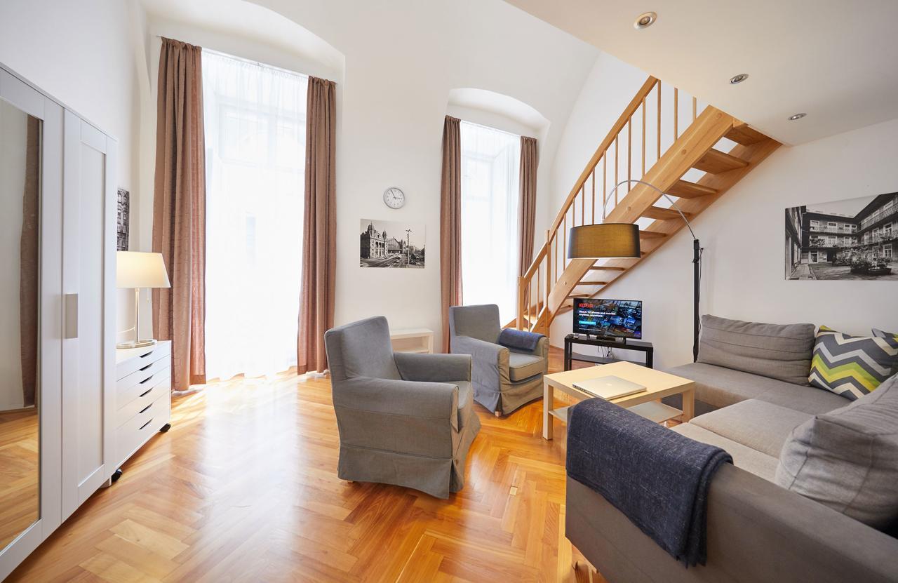 Fewo Oktogon Budapest Extérieur photo
