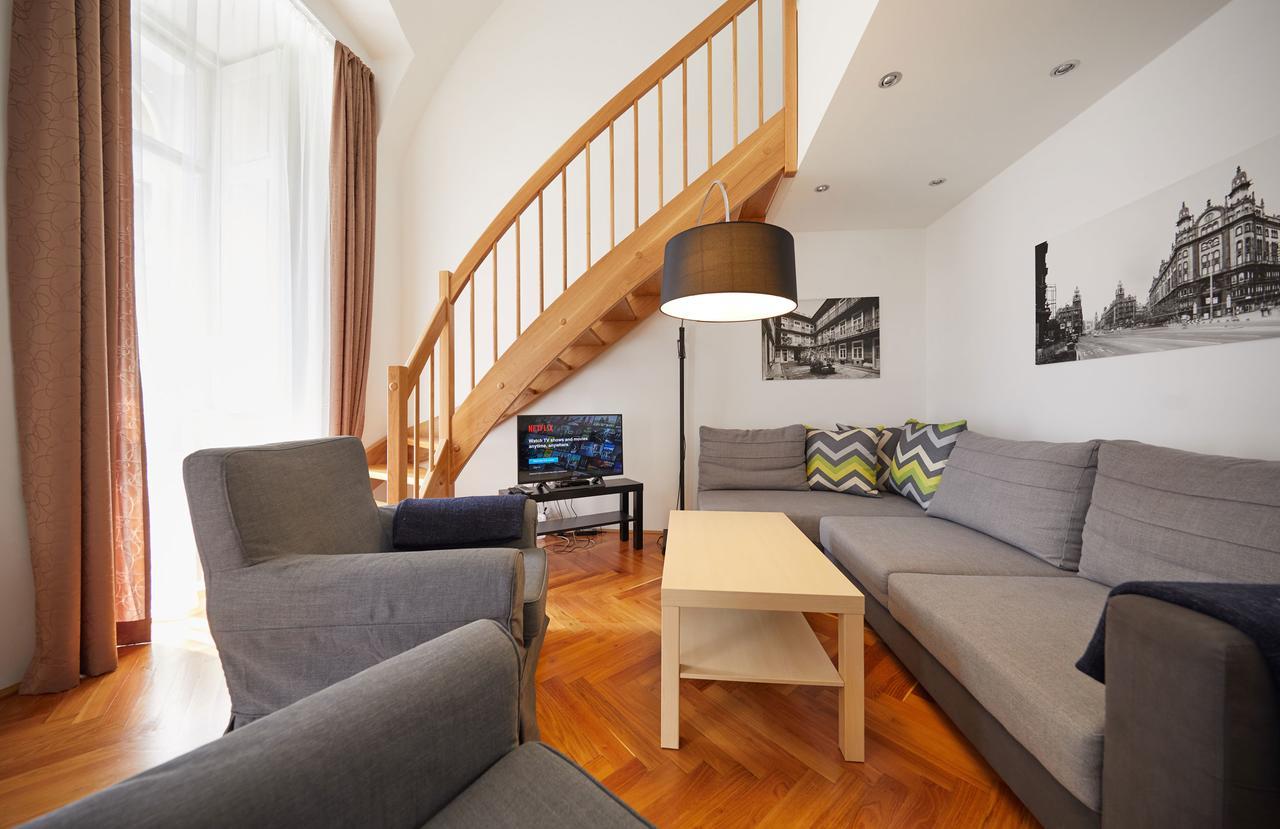 Fewo Oktogon Budapest Extérieur photo