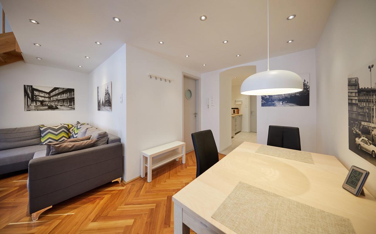 Fewo Oktogon Budapest Extérieur photo